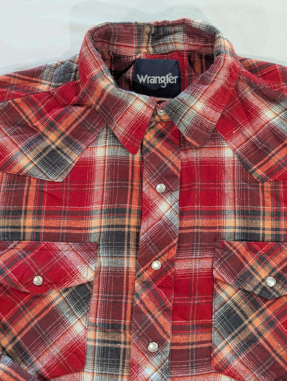 Wrangler Shirt Mens L Red Plaid Flannel Long Sleeve Western Pearl Snap Pockets